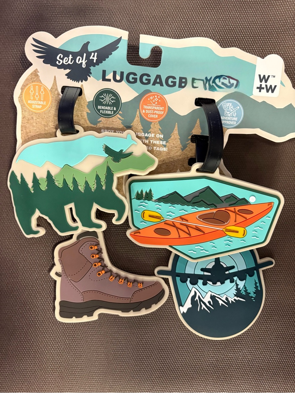 Set of 4 silicone Luggage Tags - Outdoor motif Bear, Kayak, Boot, Mountain